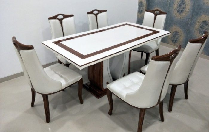 4 seater dining table