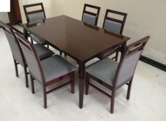 4 seater dining table