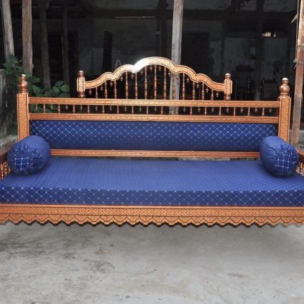 Maharani diwan cot sale