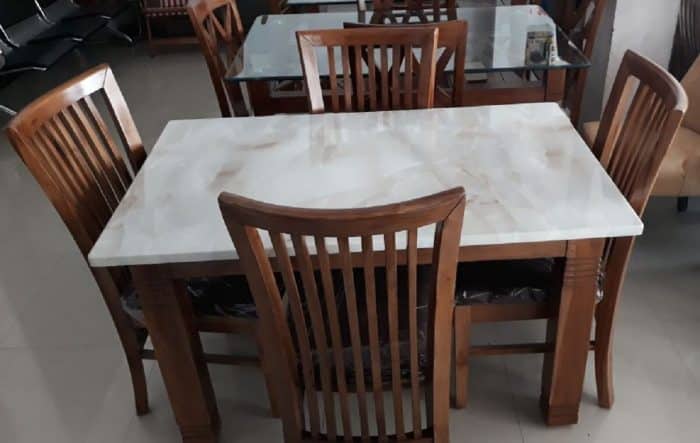 4 seater dining table